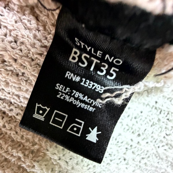 Pol Sweater Womens Large Beige Oversized Boho Light Grunge Distressed Raw Hem - Picture 3 of 6